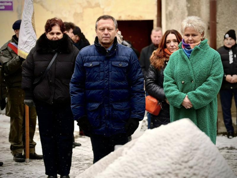 Pamięć, wdzięczność i przestroga - 86. rocznica pierwszej deportacji na Sybir