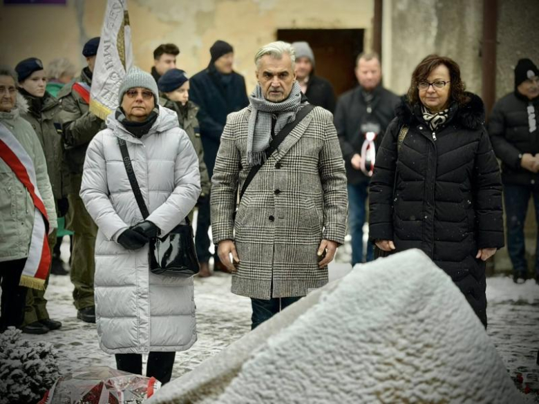 Pamięć, wdzięczność i przestroga - 86. rocznica pierwszej deportacji na Sybir