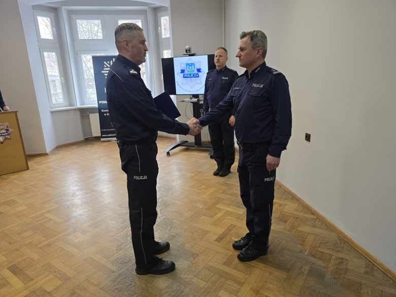 Zmiany kadrowe w Komendzie Powiatowej Policji w Ząbkowicach Śląskich oraz Kamieńcu Ząbkowickim