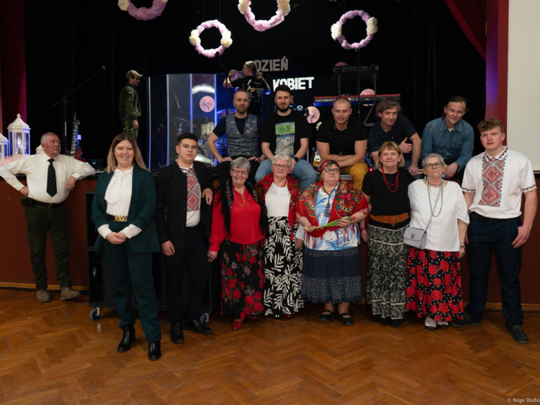 Gminny Dzień Kobiet w Ciepłowodach