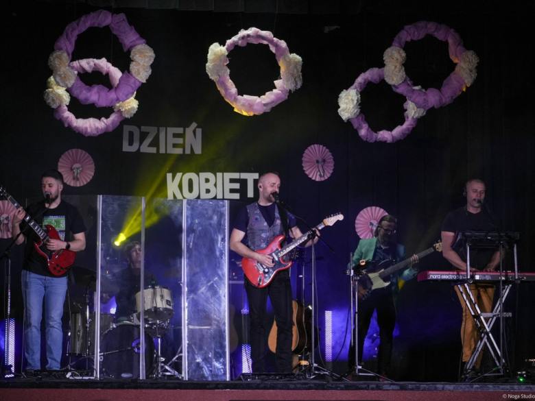 Gminny Dzień Kobiet w Ciepłowodach