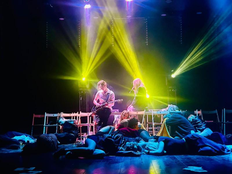 „Zanim zamilknę” – musical o empatii i odpowiedzialności słów z premierą w Ziębicach