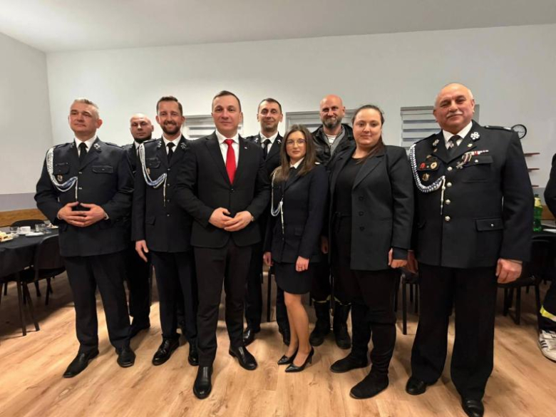 Strażacy-ochotnicy podsumowali rok. Burmistrz podziękował za służbę