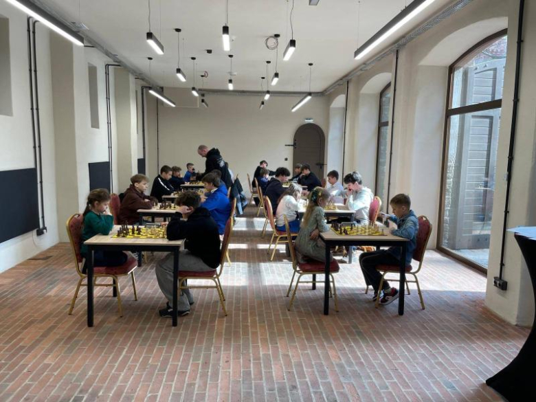 Młodzi szachiści rywalizowali w Kamieńcu Ząbkowickim