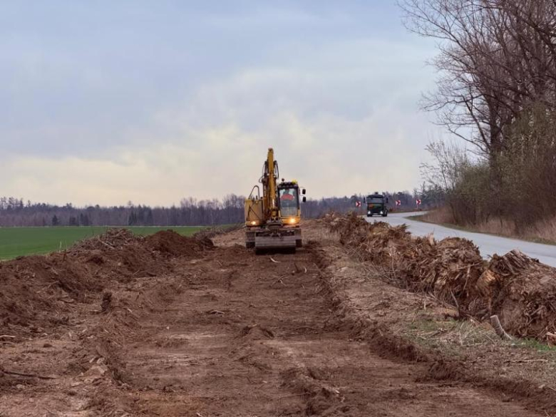 Nowa ścieżka rowerowa coraz bliżej! Inwestycja między Jaworkiem a Sieroszowem nabiera tempa