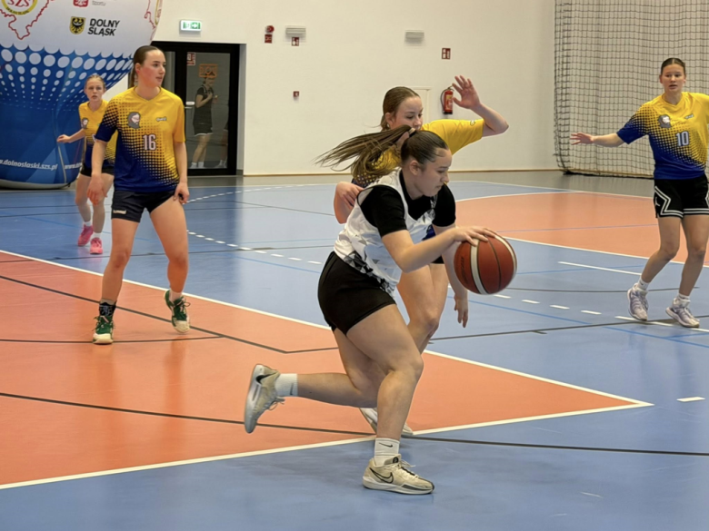 Finał Powiatowy w Piłce Ręcznej Dziewcząt – podsumowanie