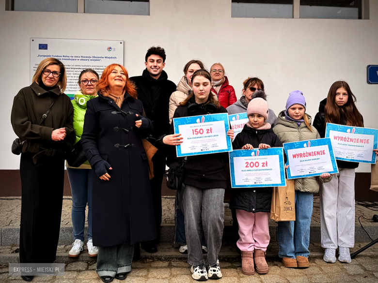 Świąteczna atmosfera na Jarmarku Wielkanocnym w Ziębicach
