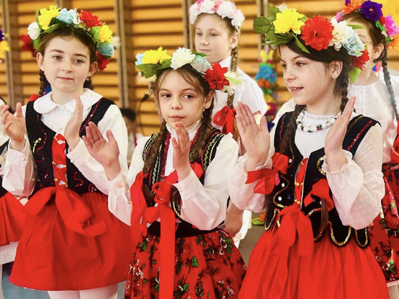 Apel wielkanocny w Szkole Podstawowej w Henrykowie