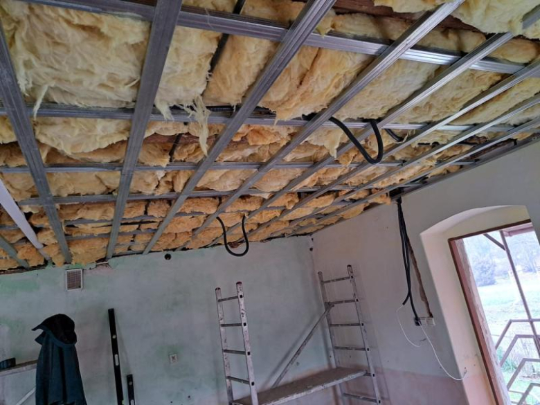 Świetlica wiejska w Cienkowicach w trakcie prac remontowych