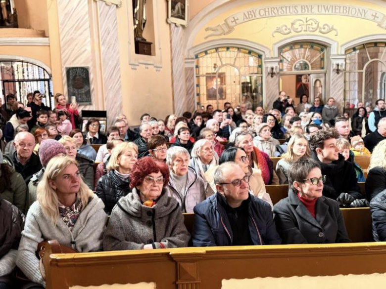 ę Koncert Finałowy Ziębickich Warsztatów Gospel w Ziębicach