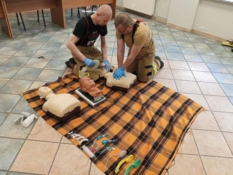 Egzamin końcowy strażaków-ochotników. 26 nowych druhów gotowych do służby