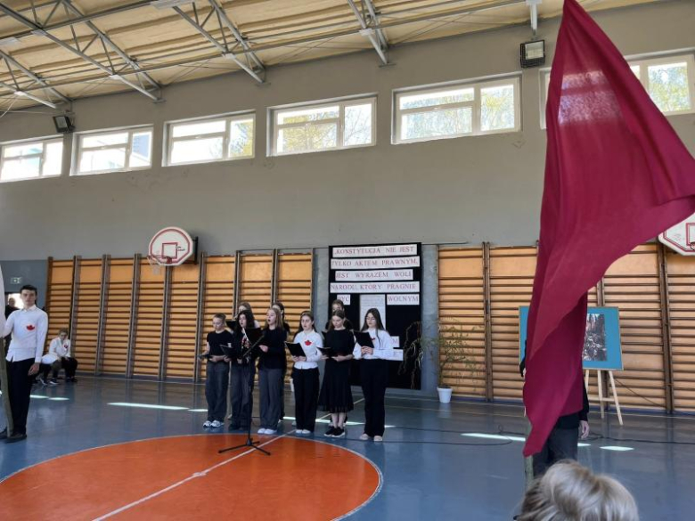 Patriotyczne obchody w Henrykowie