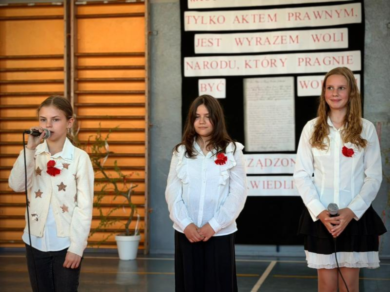 Patriotyczne obchody w Henrykowie