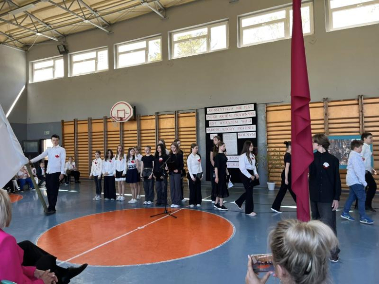Patriotyczne obchody w Henrykowie