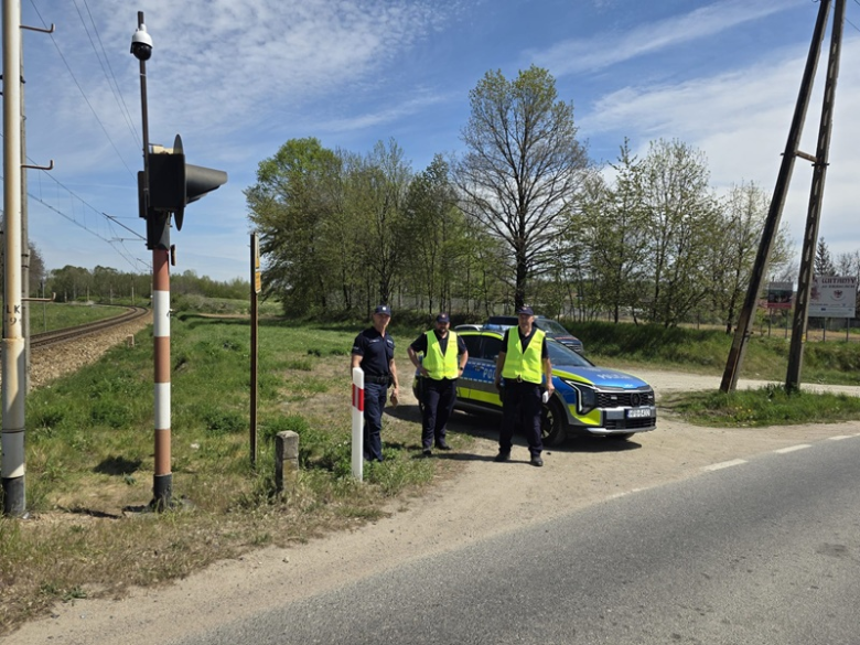 Zatrzymaj się przed tragedią. Akcja „Bezpieczny Przejazd” w gminie Ziębice