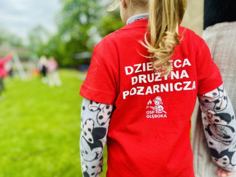 W Głębokiej powstała Dziecięca Drużyna Pożarnicza. Było ślubowanie, pokaz RKO i integracja