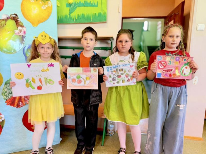 „W zdrowym ciele zdrowy duch” – gminny konkurs promujący zdrowie w SP4 w Ziębicach