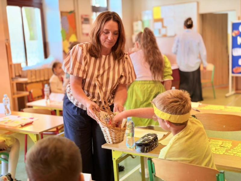„W zdrowym ciele zdrowy duch” – gminny konkurs promujący zdrowie w SP4 w Ziębicach