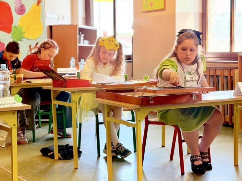 „W zdrowym ciele zdrowy duch” – gminny konkurs promujący zdrowie w SP4 w Ziębicach