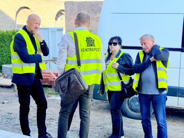 Trwa generalny remont budynku Urzędu Miejskiego w Ziębicach. Zdjęcia z 20 maja z rady budowy