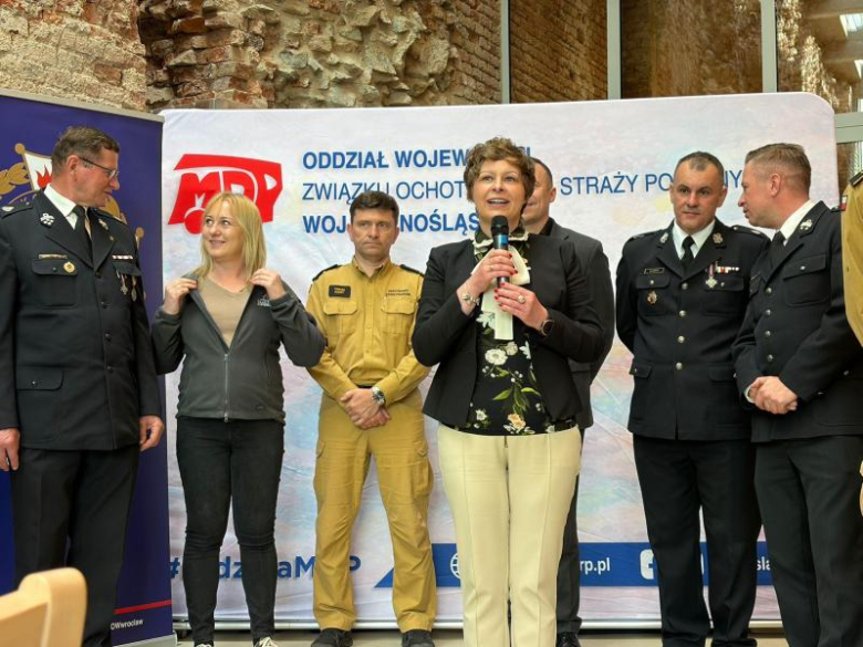 Młodzi strażacy rywalizowali w Twierdzy Srebrna Góra. Znamy zwycięzców etapu wojewódzkiego