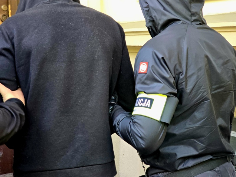 Włamał się po „złom”. Kolejne miesiące spędzi w areszcie