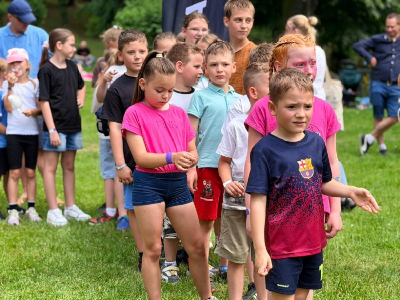 Tłumy dzieci opanowały Park Miejski w Ziębicach. Dzień Dziecka pełen atrakcji i dobrej zabawy [foto]