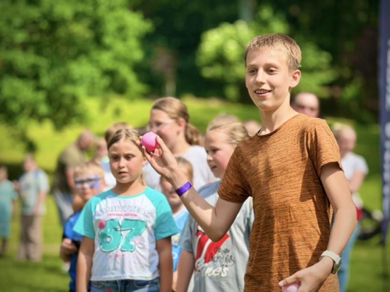 Tłumy dzieci opanowały Park Miejski w Ziębicach. Dzień Dziecka pełen atrakcji i dobrej zabawy [foto]