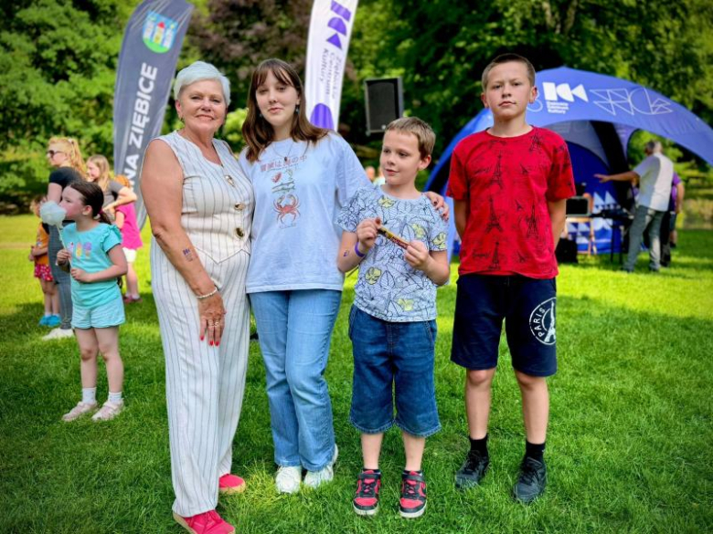 Tłumy dzieci opanowały Park Miejski w Ziębicach. Dzień Dziecka pełen atrakcji i dobrej zabawy [foto]