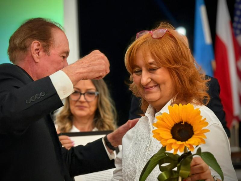 Honorowi Obywatele, nowe rondo i ulica Mariana Kasprzyka. Wyjątkowa sesja Rady Miejskiej w Ziębicach
