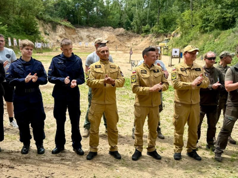 V Zawody Strzeleckie Służb Mundurowych o Puchar Burmistrza Ziębic