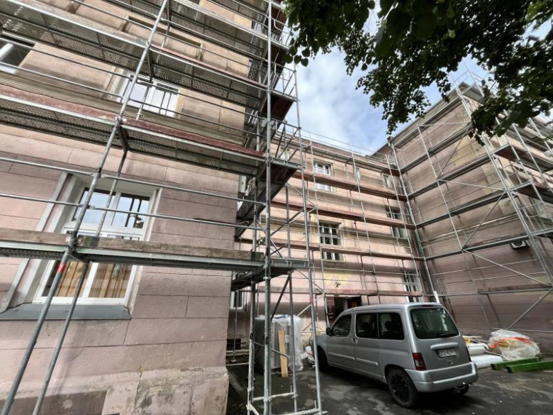 Trwają prace termomodernizacyjne budynków użyteczności publicznej w Ząbkowicach Śląskich
