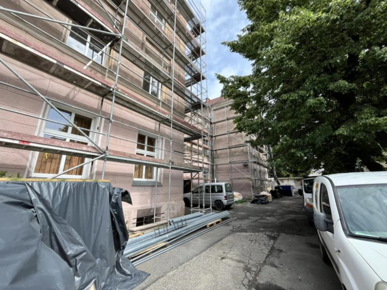Trwają prace termomodernizacyjne budynków użyteczności publicznej w Ząbkowicach Śląskich