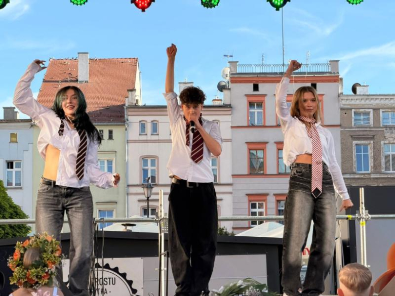 Muzyczna Noc Świętojańska na ząbkowickim rynku. Młodzi artyści zachwycili publiczność