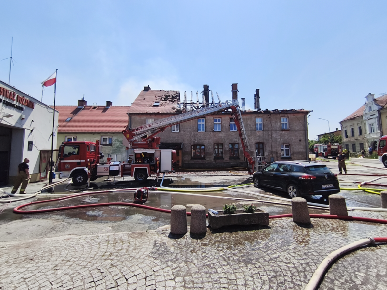 Pożar budynku wielorodzinnego przy ul. Złotostockiej w Kamieńcu Ząbkowickim