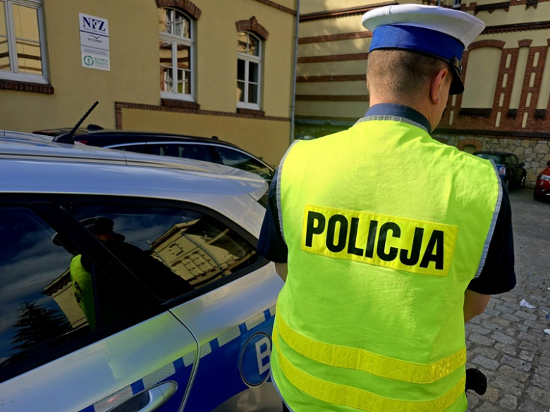	Tragedia na parkingu przy szpitalu w Ząbkowicach Śląskich. Nie żyje 58-letni pieszy	