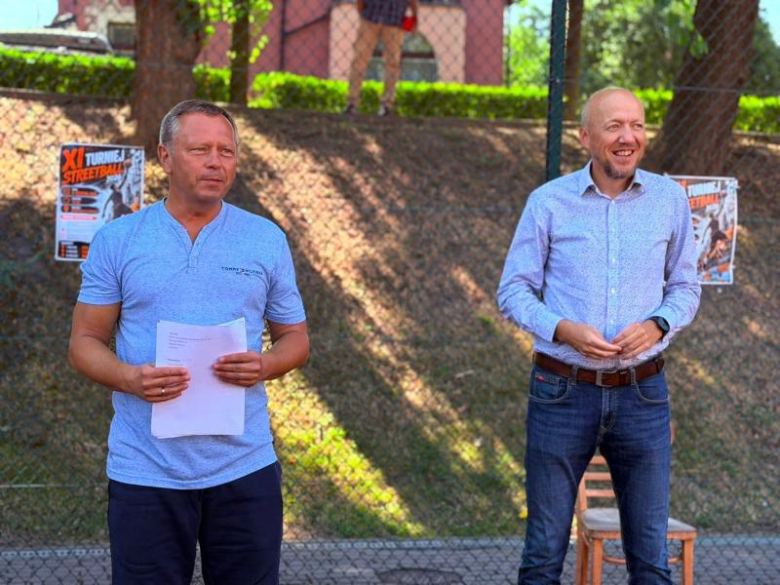 XI turniej streetballa na ziębickim orliku
