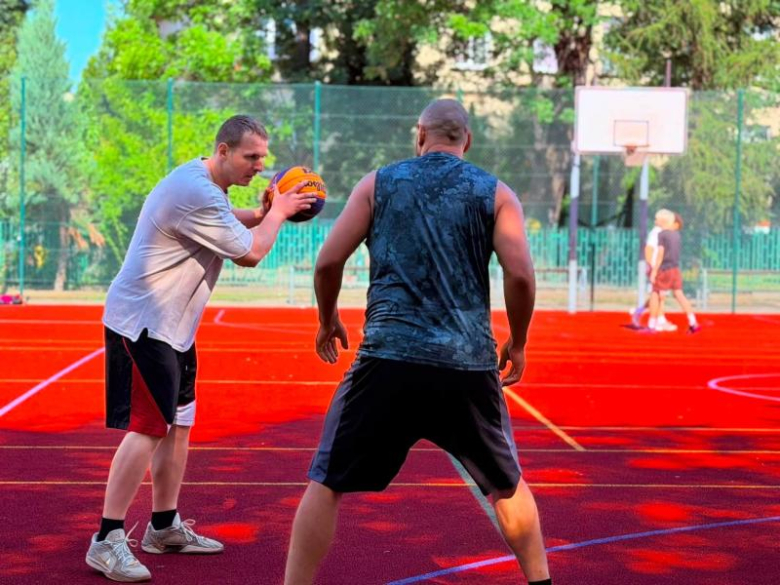 XI turniej streetballa na ziębickim orliku