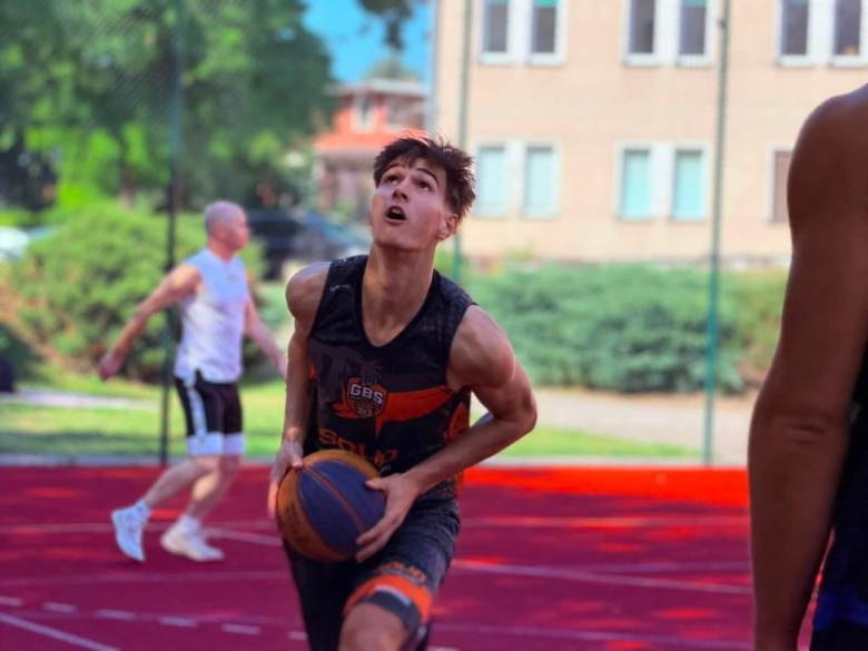 XI turniej streetballa na ziębickim orliku