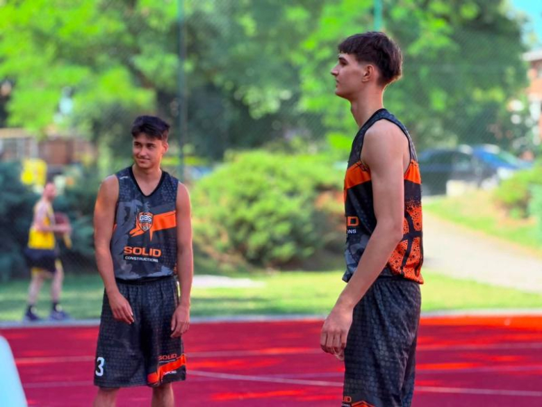 XI turniej streetballa na ziębickim orliku