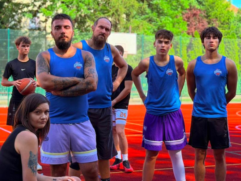 XI turniej streetballa na ziębickim orliku