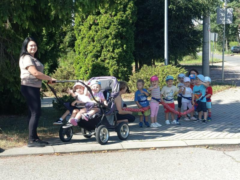 Wakacje w żłobku w Ciepłowodach. Nie brakuje zabawy i ciekawych przygód
