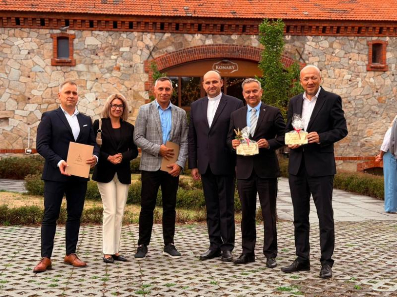 II Dożynki Parafialne w Konarach