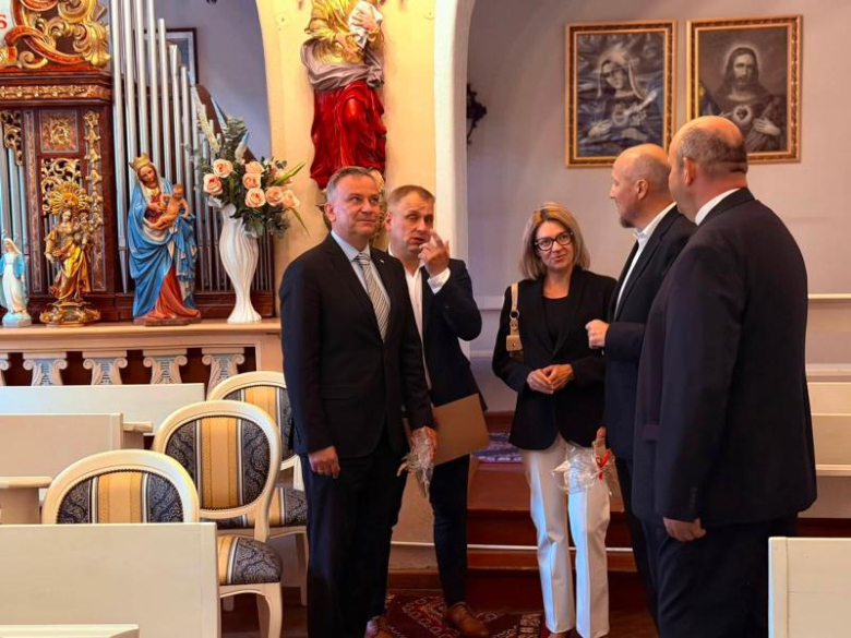 II Dożynki Parafialne w Konarach