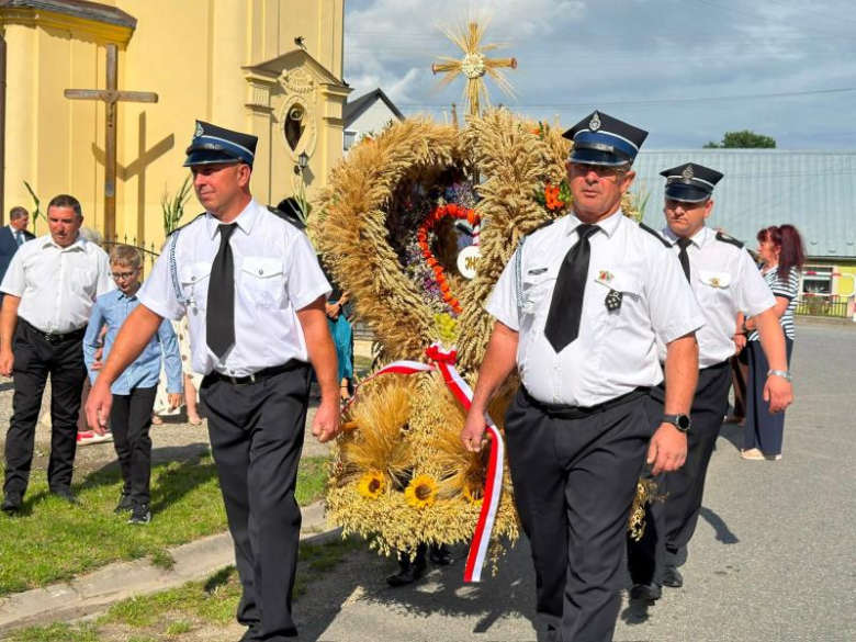 Dożynki wiejskie w Pomianowie Dolnym
