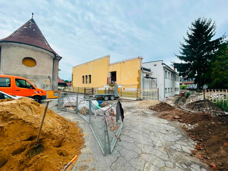 Trwa modernizacja sali gimnastycznej SP nr 4 w Ziębicach