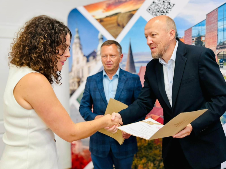 Siedmioro nauczycieli z gminy Ziębice uzyskało stopień nauczyciela mianowanego