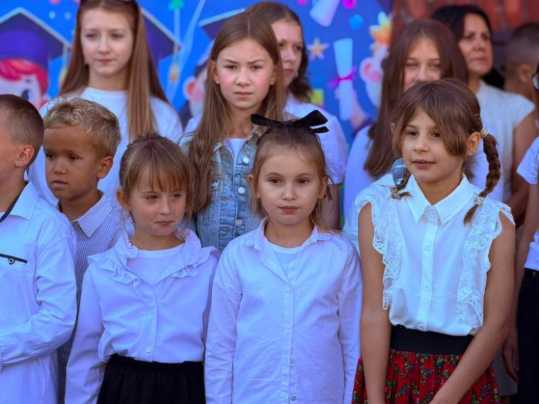 Rozpoczęcie roku szkolnego w Szkole Podstawowej nr 4 w Ziębicach