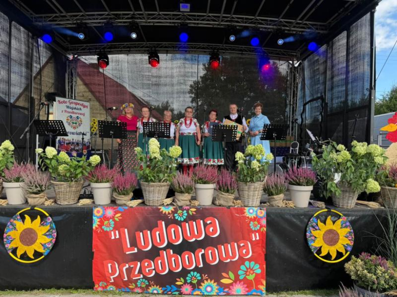 IV Ludowa Przedborowa i dożynki parafialne. Wspólne świętowanie