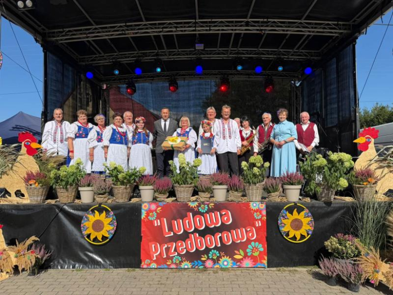 IV Ludowa Przedborowa i dożynki parafialne. Wspólne świętowanie